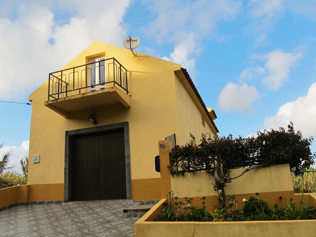 Bisbis House Casa de hóspedes Porto Moniz Exterior foto